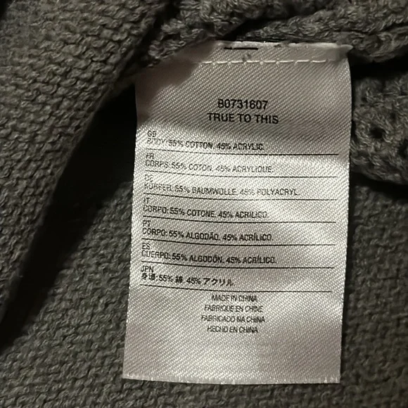 Volcom Sweater - Picture 5 of 6